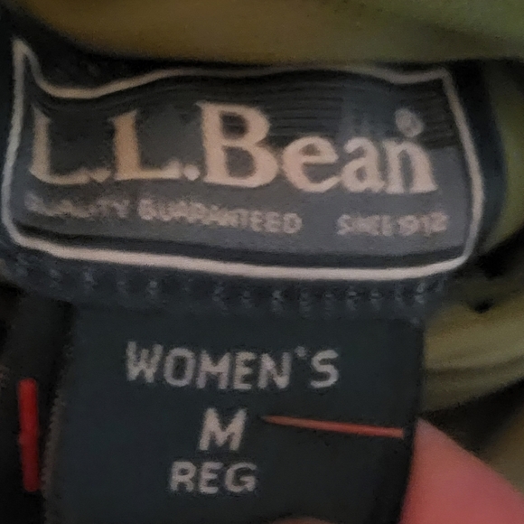 L. L. Bean Reversible Grey & Green Goose Down Filled Puffer Vest Womens Size Med - Picture 4 of 10